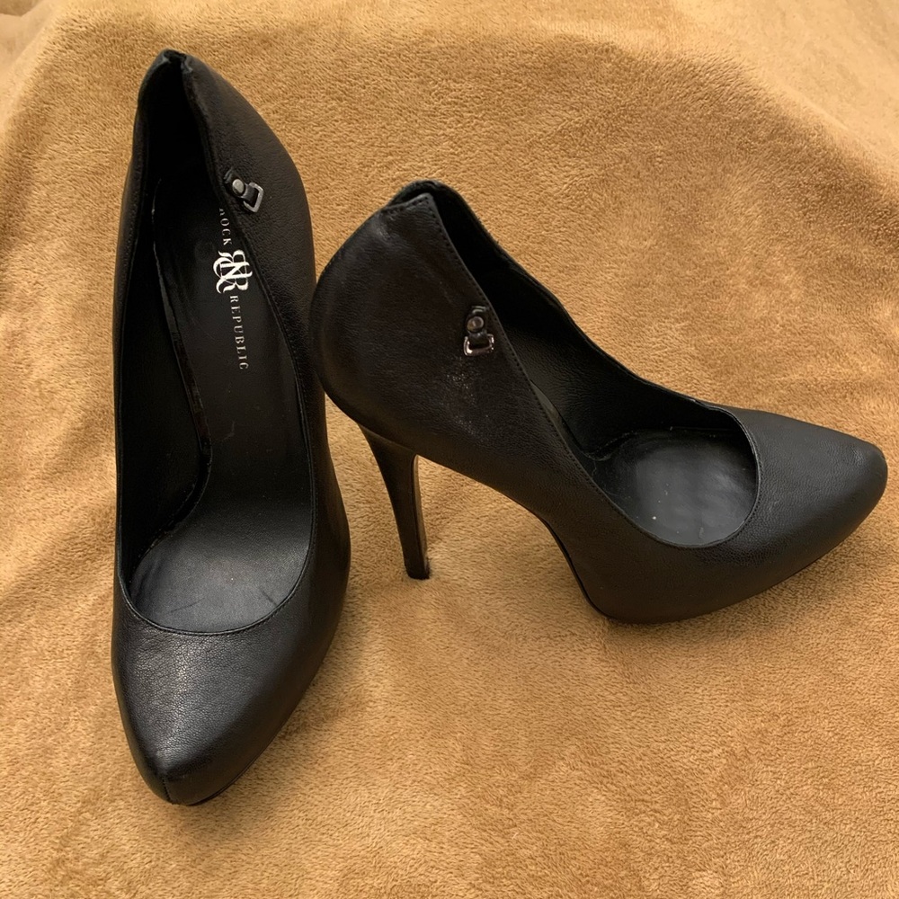 Rock & Republic Platform Pump